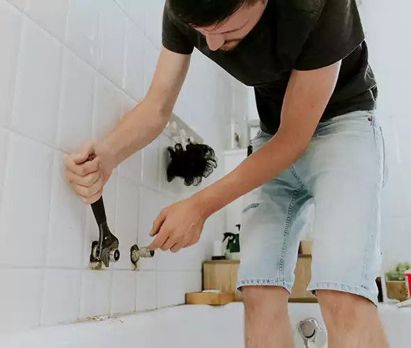 Affordable Bathtub Faucet Replacement in Miller Place: Choose Experienced Local Technicians