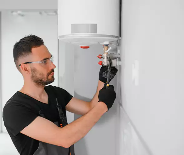 Expert Plumber for Water Heater Expansion Tank Installation in Miller Place, NY